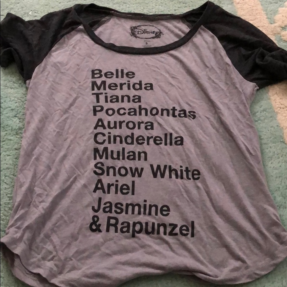 Disney top!